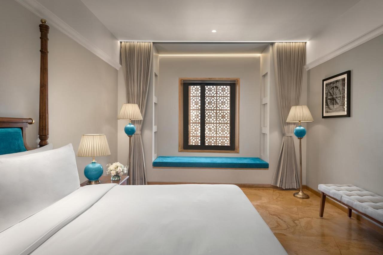 Time Square Resort & Spa Bhuj Extérieur photo