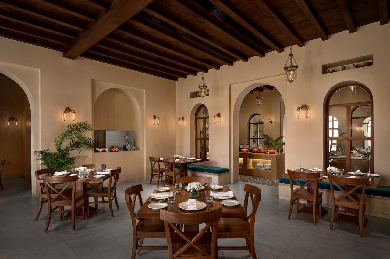 Time Square Resort & Spa Bhuj Extérieur photo