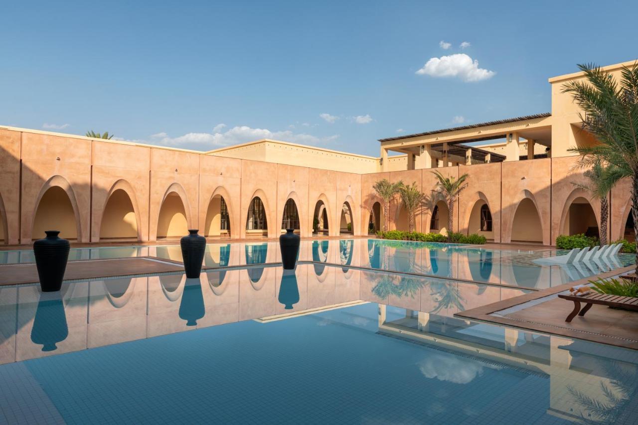 Time Square Resort & Spa Bhuj Extérieur photo